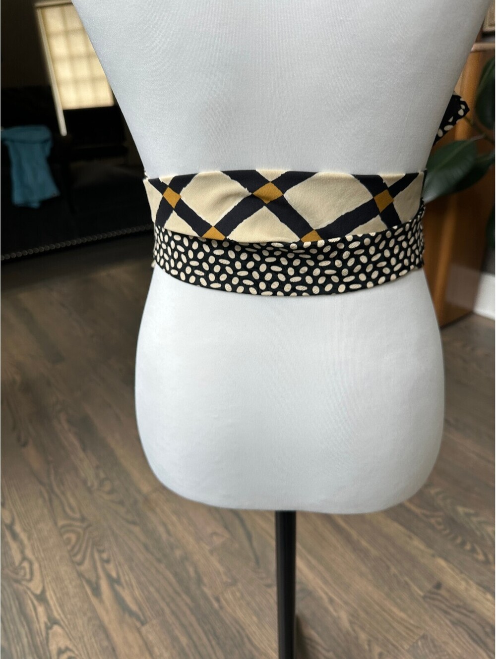 Upcycled Silk Necktie Obi Belt | Handmade Men’s Tie Waist Belt | One-of-a-Kind - Picture 3 of 7